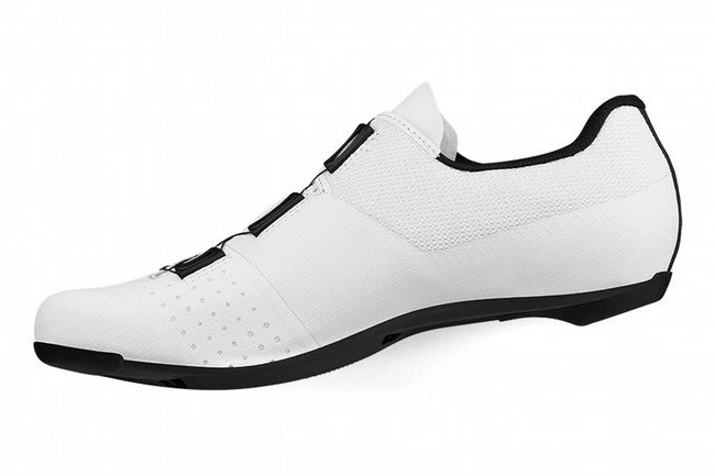 Fizik Tempo Overcurve R4 Road Shoe 4 Fizik Tempo Overcurve R4 Road Shoe - Image 2