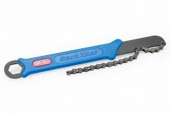 Park Tool SR-18.2 Sprocket Remover / Chain Whip for Track